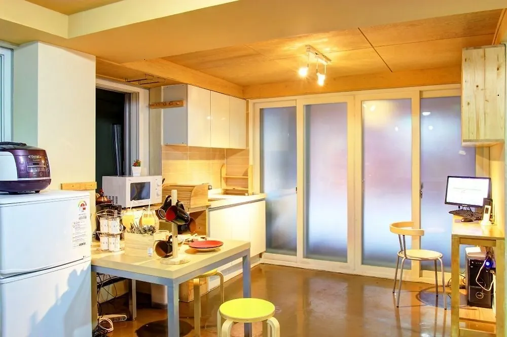 Bb Hongdae Apartment Seoul 0*,  South Korea