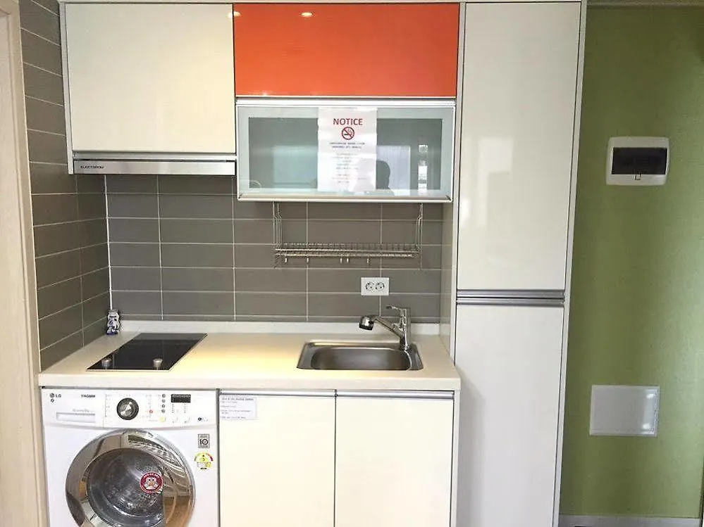 Bb Hongdae Apartment Seoul 0*,  South Korea